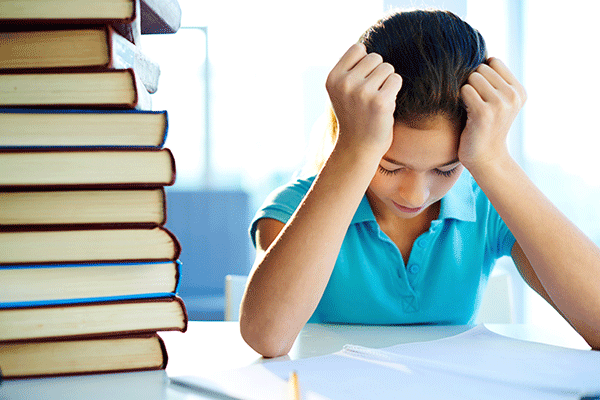 اشتباهات-رایج-والدین-در-ایام-امتحانات-مدارس-حضرت-قائم-عج